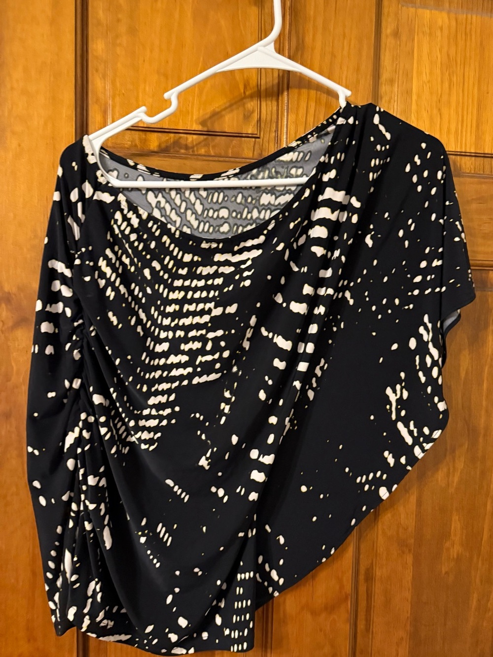 Express Women’s Draped Black & White Pattern One Shoulder Top